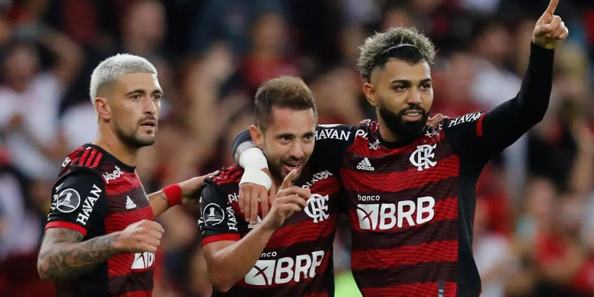 O Flamengo monitora a carreira do atacante do Manchester United
