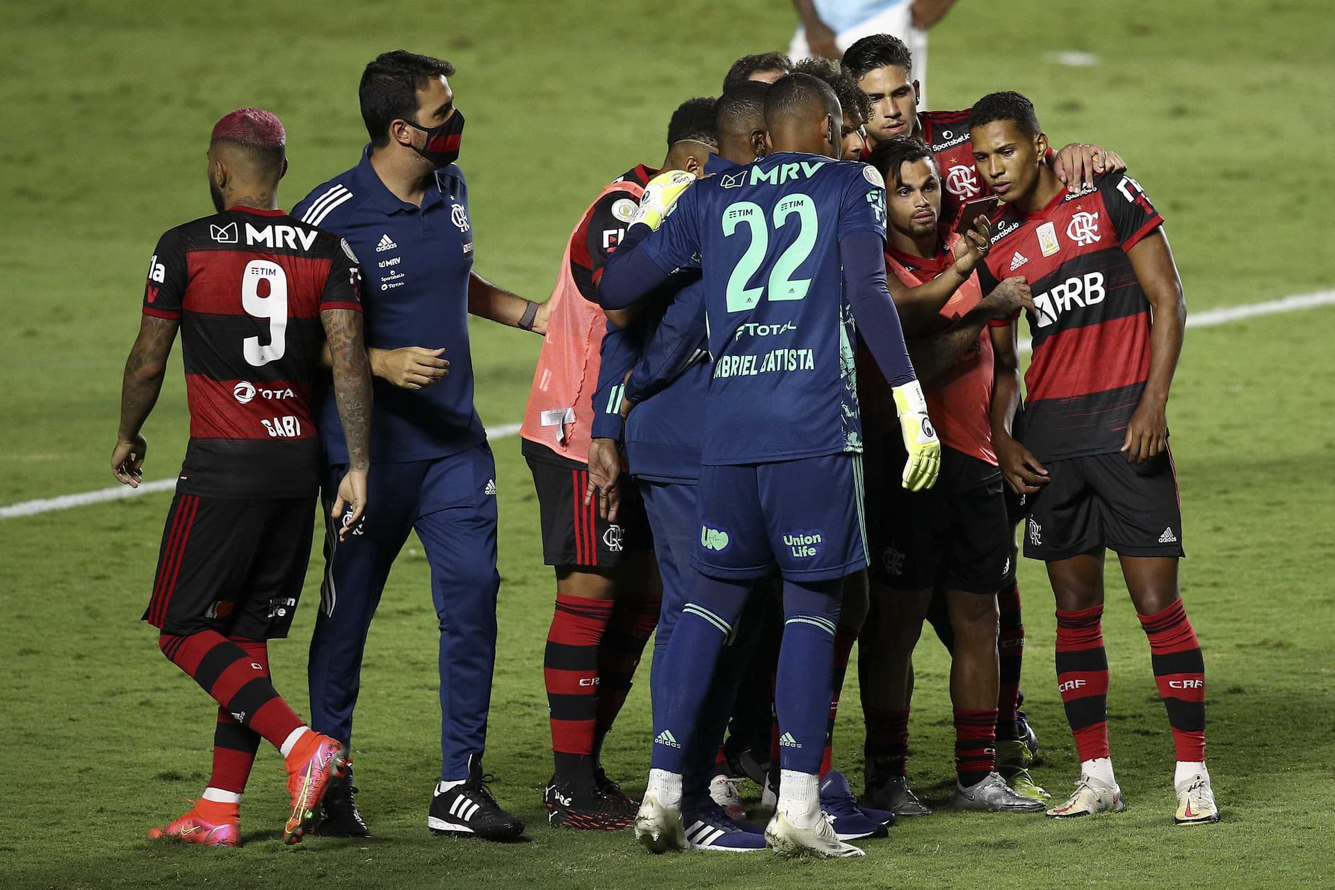 O Flamengo vive uma crise no futebol