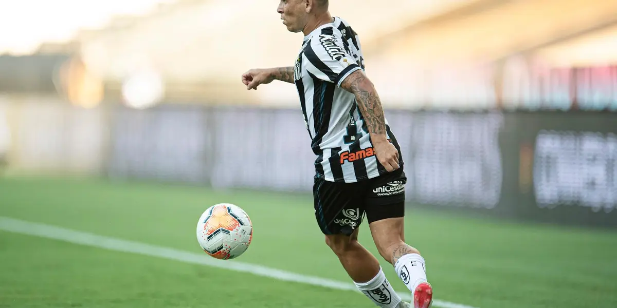 O futebolista brasileiro do Santos expressou o desejo de assinar pelo Toronto FC, clube canadense que joga na MLS
