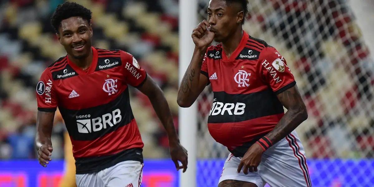 O gol de cobertura escancarou os problemas no gol que a equipe rubro-negra enfrenta