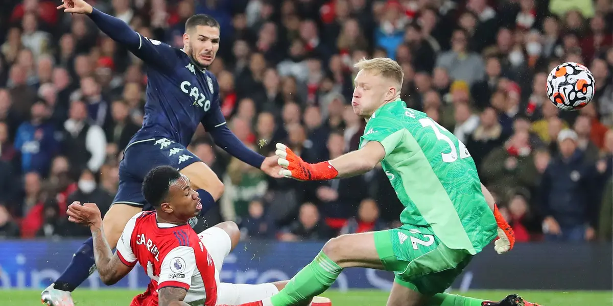 O jogador assinou um contrato de cinco anos com o clube e se tornou o mais caro da história do Brighton