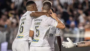 O jogador que pode deixar o Santos (Foto: Santos)