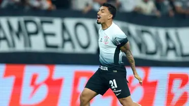 O jogador que tem noite inesquecivel após a final do Paulistão (Foto: Corinthians)