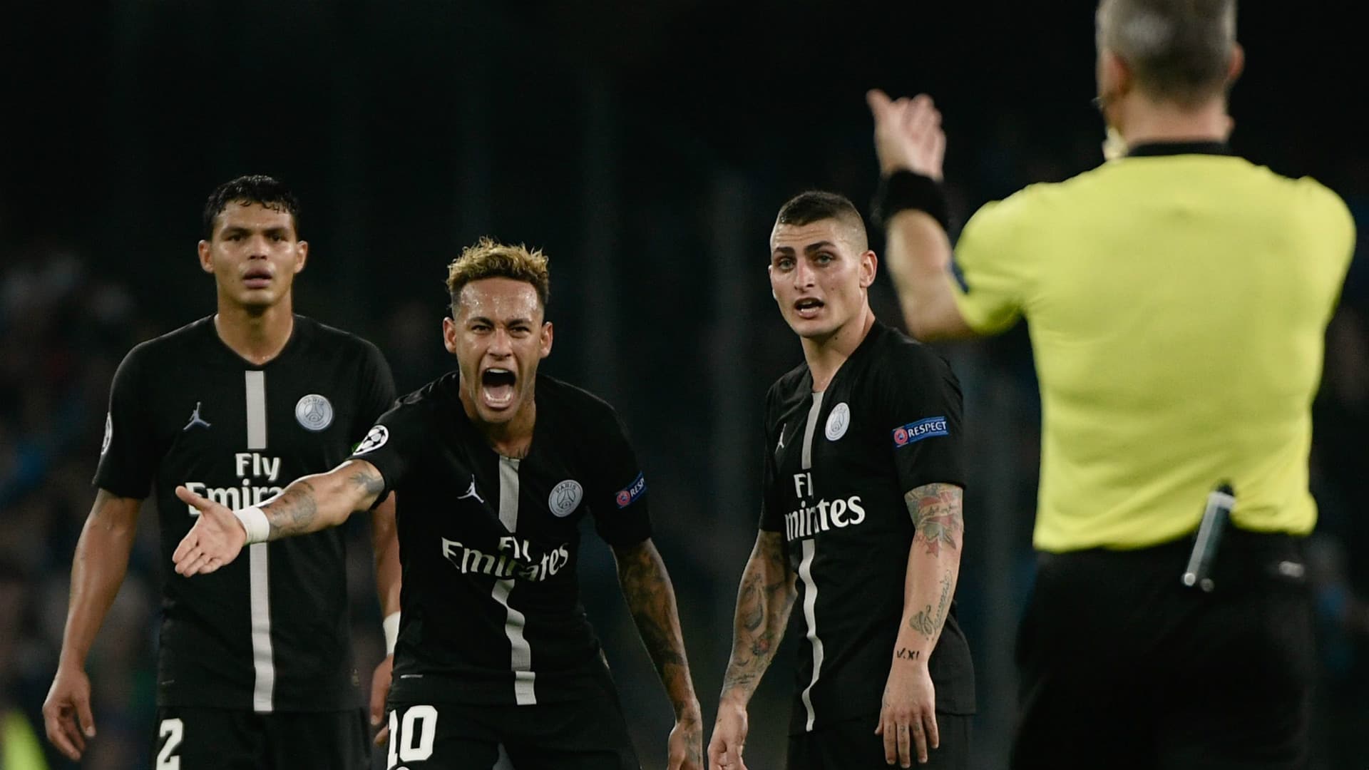 O jornal francês L'Equipe revela as tensões internas da seleção parisiense na primeira metade da temporada