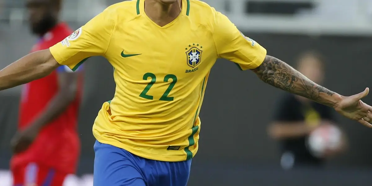 O meio-campista está disposto a jogar por empréstimo até o final da temporada em casa para ter opções de entrar na lista para o Mundial do Catar 2022. Atlético Mineiro e Palmeiras.
