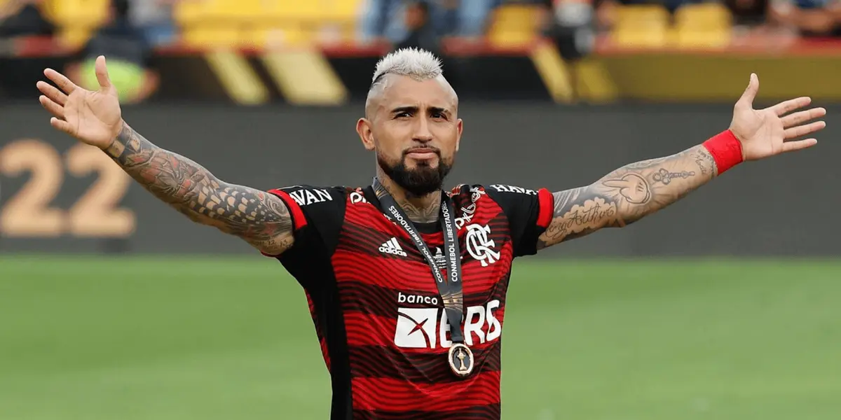 O meio-campista esteve perto de fechar contrato com os Águilas do Club América, mas acabou acertando com o Flamengo do Brasil