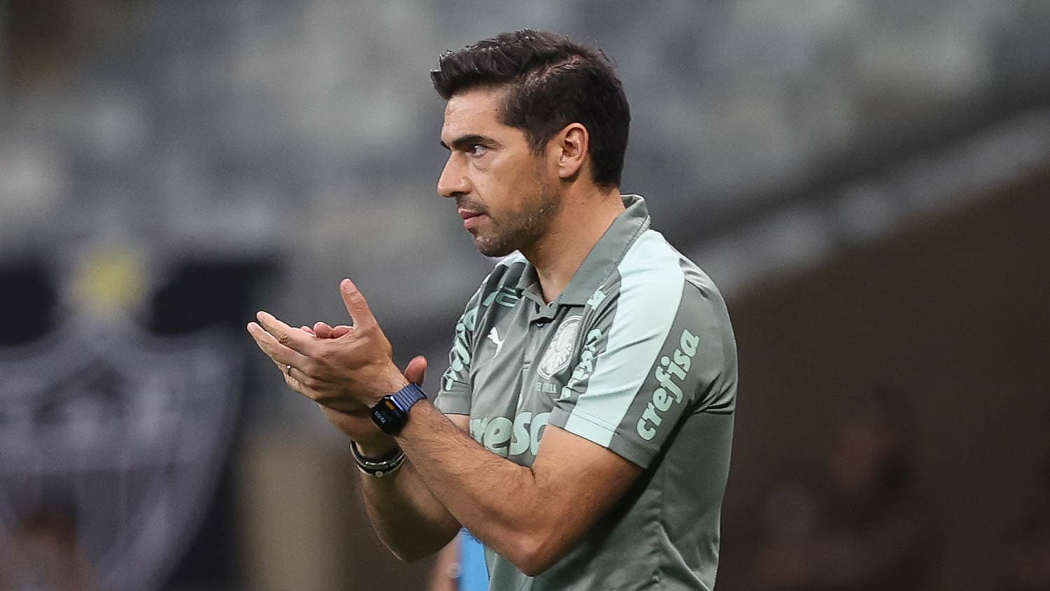 O Palmeiras foi derrotado pelo Atlético-MG no Campeonato Brasileiro e ainda teve Patrick de Paula e Abel Ferreira expulsos