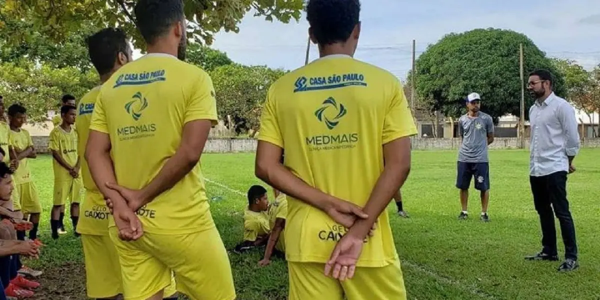 O presidente e quatro jogadores de futebol do Palmas Fútbol y Regatas, clube da quarta divisão do Campeonato Brasileiro, morreram neste domingo