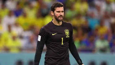O que acontece com Alisson que assusta a todos (Foto: CBF)