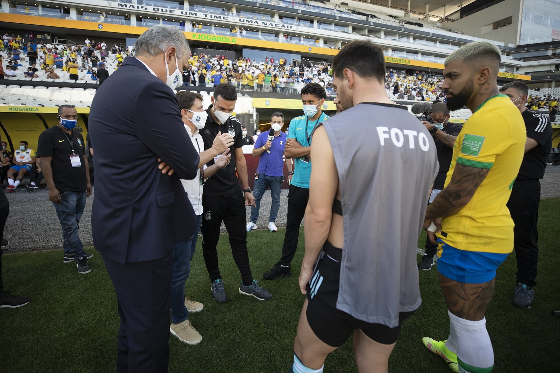 O que a Confederação Brasileira de Futebol falou e até quando poderá se posicionar diante da FIFA