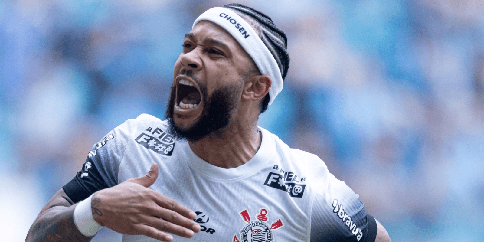 O que Depay faz que irrita os jogadores do Palmeiras (Foto: Corinthians)