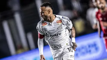 O que diz Neymar sobre enfrentar os rivais (Foto: Santos)