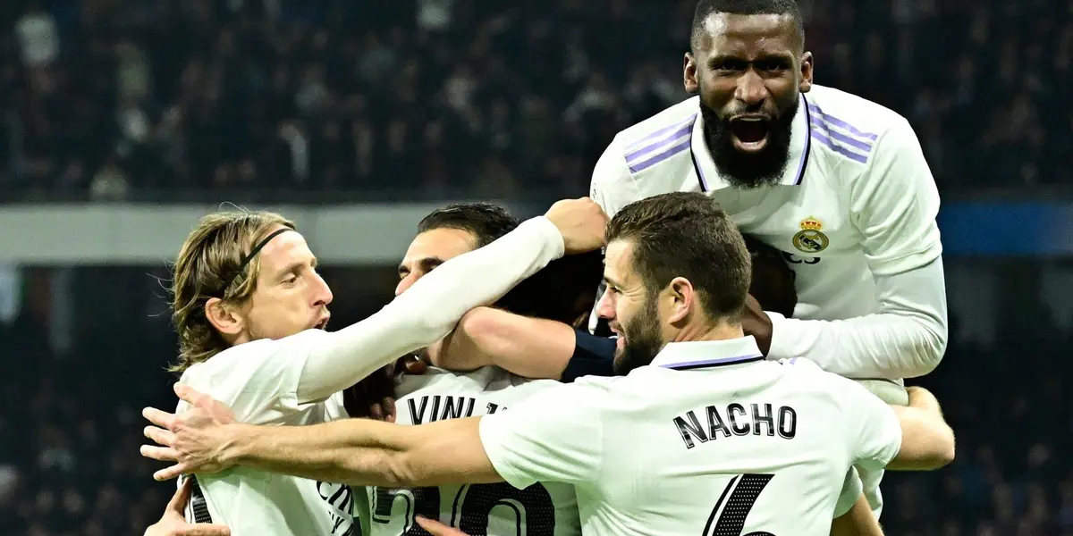 O Real Madrid é um dos clubes mais famosos e bem-sucedidos do mundo do futebol, e os jogadores brasileiros têm sido uma presença constante