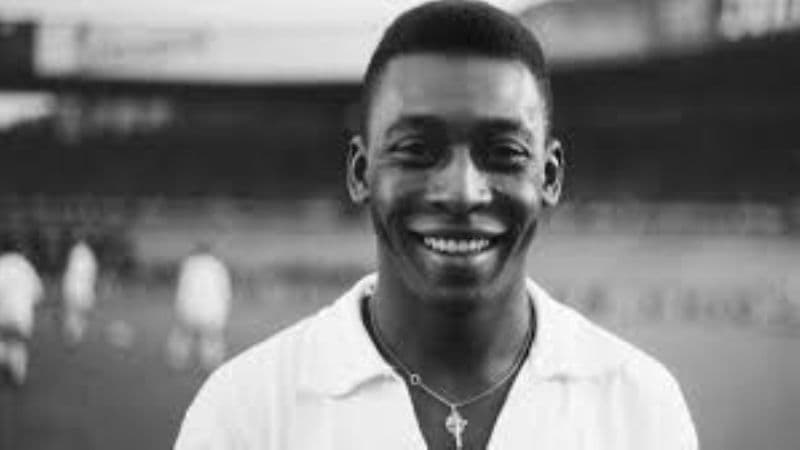 O rei como é conhecido mundialmente fará parte de um filme que contará sua vida e sua história no futebol