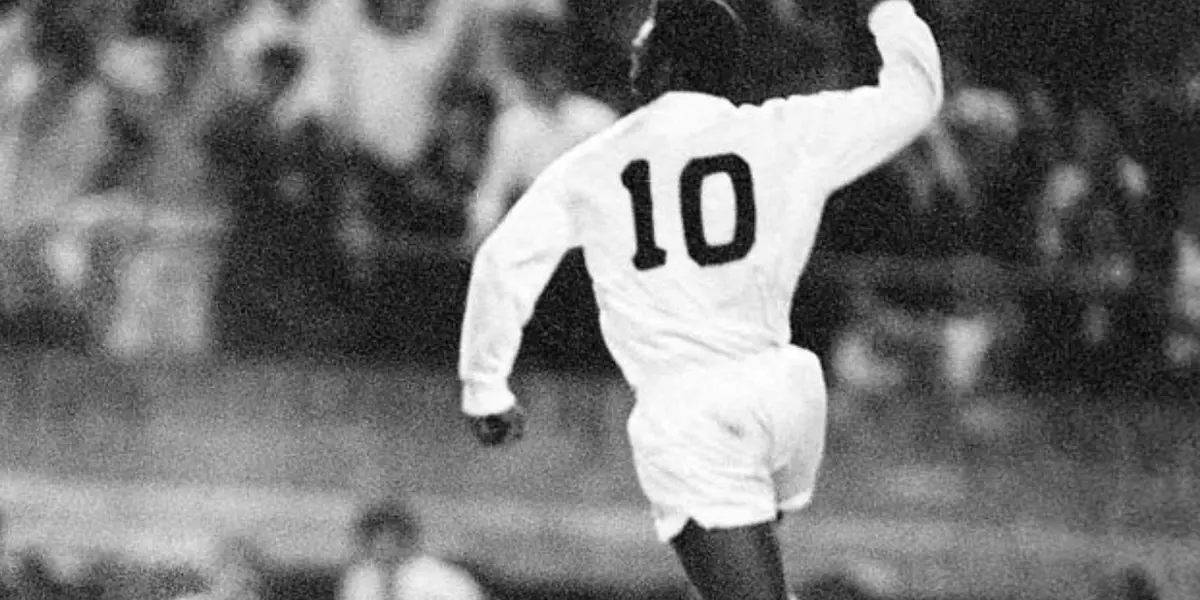 O Rei do Futebol confessou a sua admiração pelo jogador