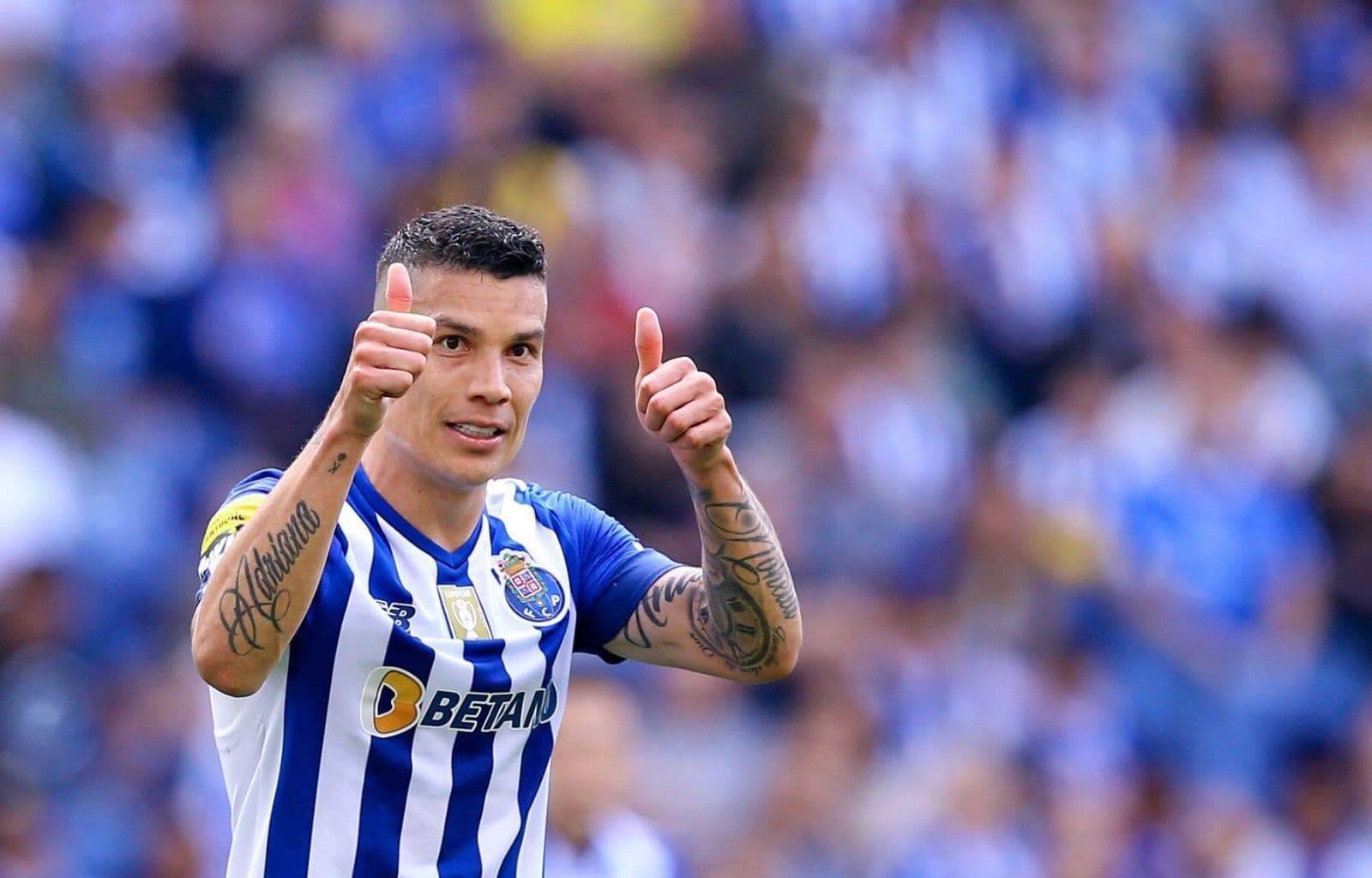 O Rubro-Negro chegou aos valores pedidos por Matias Uribe, volante do Porto, agora faltam somente detalhes para contratação ser concretizada