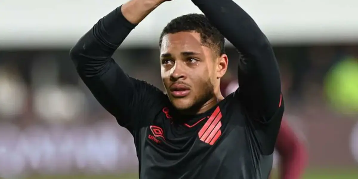 O São Paulo conquistou uma importante vitória de virada sobre o Athletico-PR por 2 a 1 no Morumbi, na última quarta-feira, pelo Brasileirão