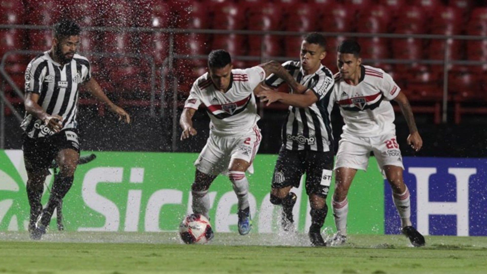 O São Paulo venceu o Ituano em uma partida disputada na noite desta terça-feira, válida pela terceira fase da Copa do Brasil
