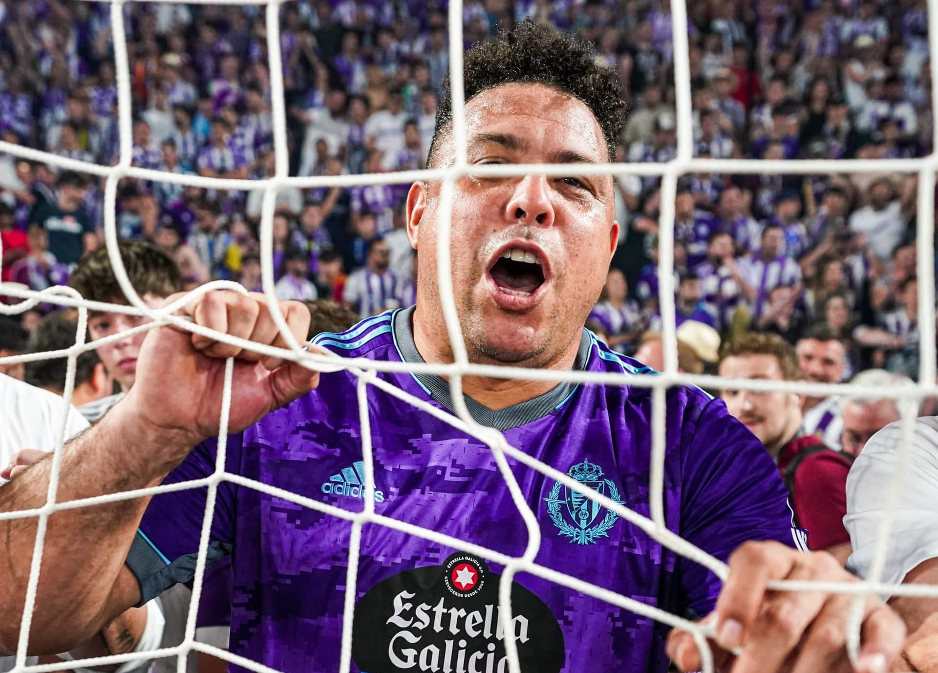 O sonho de Ronaldo é ter dois amigos e duas lendas do futebol espanhol nas alas, será que conseguirá convencê-los?