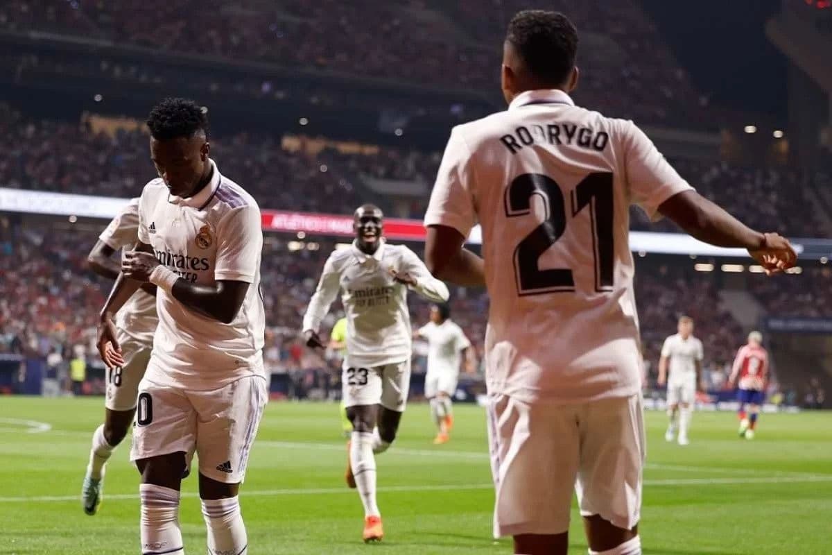 O técnico do Celta de Vigo, Carlos Carvalhal, chamou a atenção no último sábado ao fim do duelo contra o Real Madrid