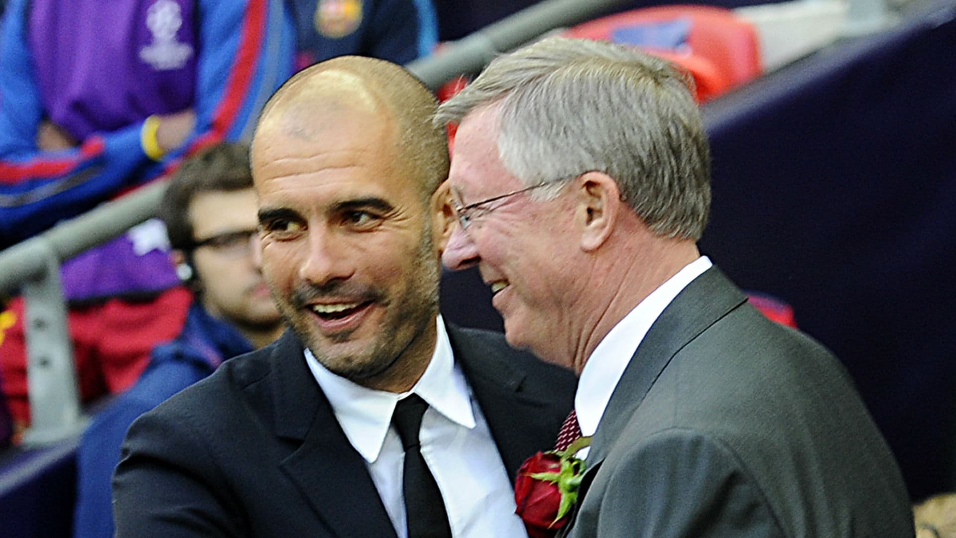 O técnico do Manchester City alcançou 30 títulos e está perto de 48 troféus de carreira Alex Ferguson, ex-estrategista do Manchester United