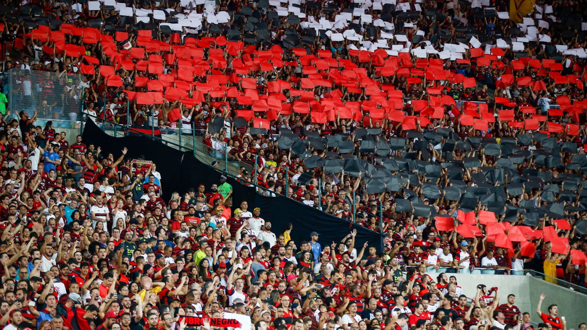O time carioca começou em uma pesquisa nacional de torcedores divulgada hoje. Seguem Corinthians e São Paulo.