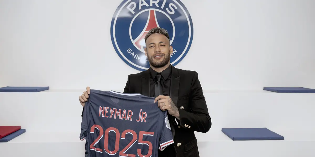 O time parisiense anunciou em suas redes sociais que o brasileiro assinou uma prorrogação do contrato que o vincula por mais três temporadas. Com esta frase a possibilidade de voltar a Barcelona