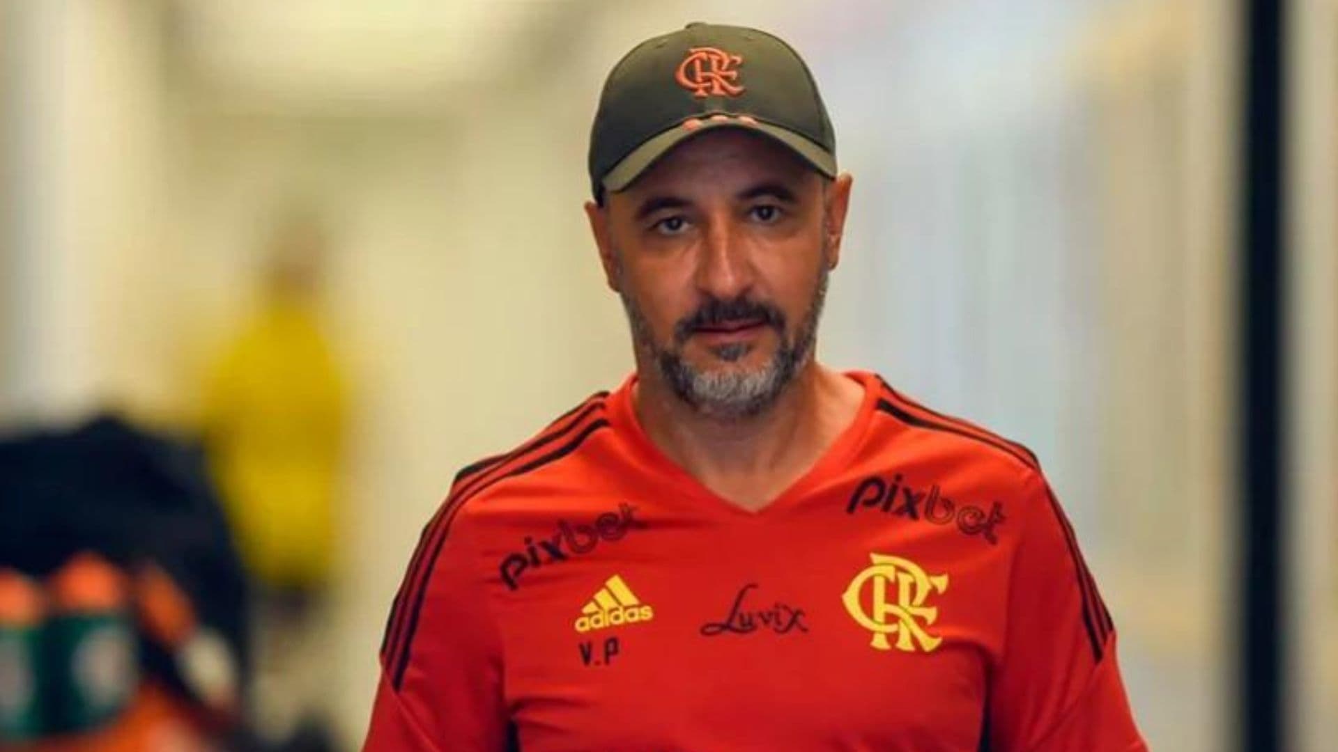 O treinador do Flamengo quer mesclar equipe antes do Mundial