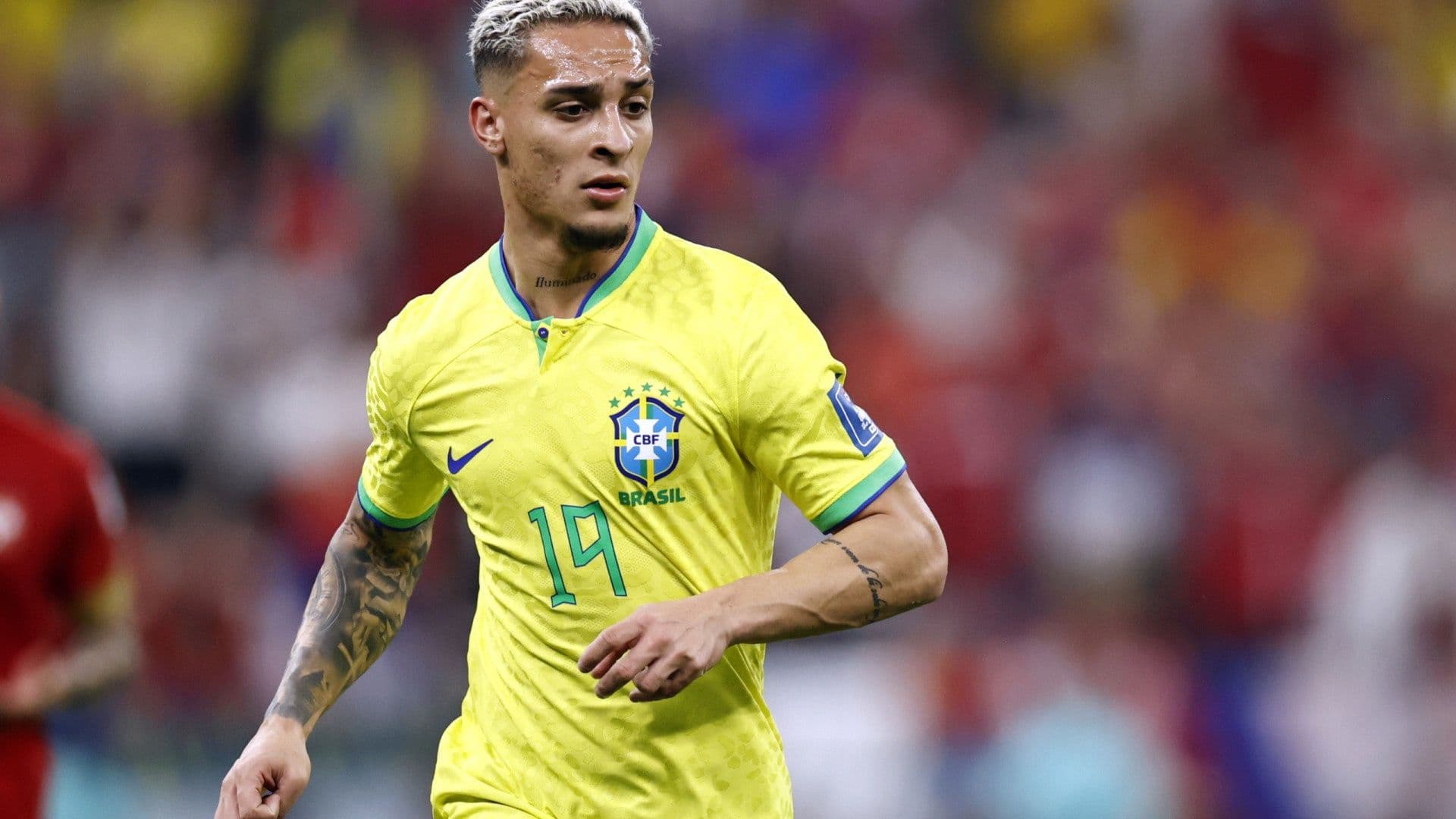 O treinador interino da Seleção Brasileira optou por Rony na ponta direita