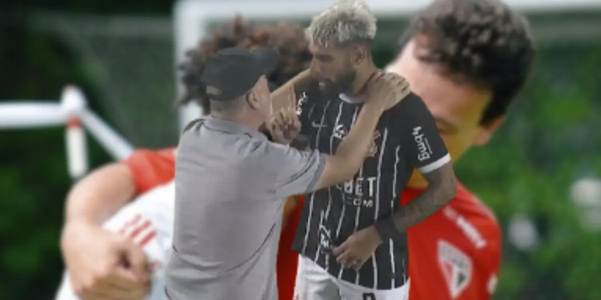 O treinador perdeu a cabeça e fez isso após o atacante cometer uma falta