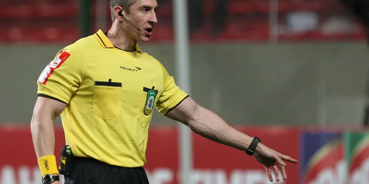 O treinador quis forçar uma suspensão