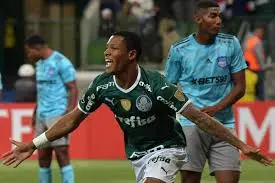 O zagueiro Gustavo Goméz vai completar 5 anos de Brasil e pode conseguir a dupla-cidadania