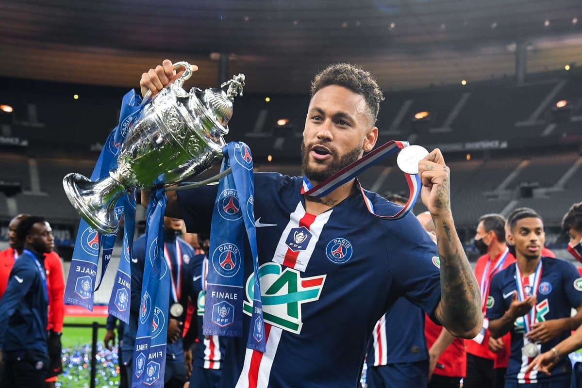 Os torcedores do PSG mostraram seu descontentamento com os jogadores do clube por meio de apitos. Neymar se referiu ao assunto e fez uma brincadeira particular.