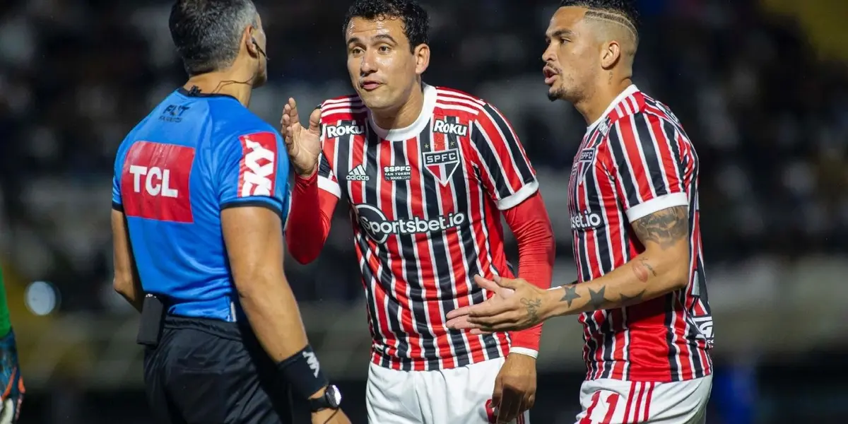 Pablo ganhou foi novamente criticado pelos torcedores logo após ganhar novo contrato com mega salário