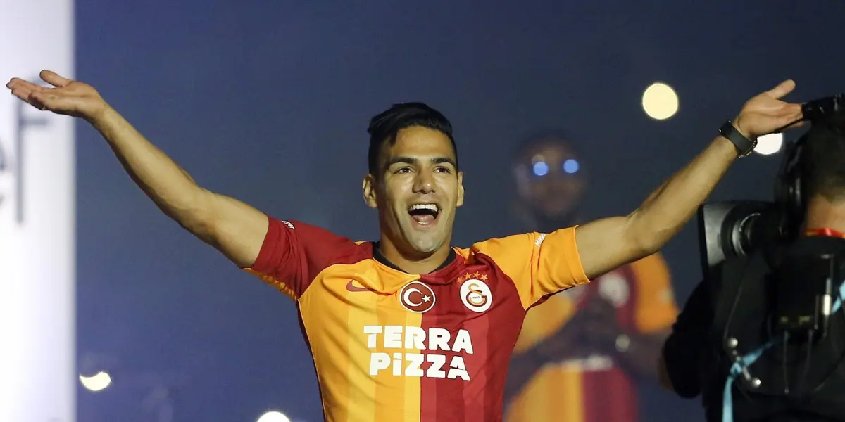 Palmeiras negocia para trazer o próximo atacante