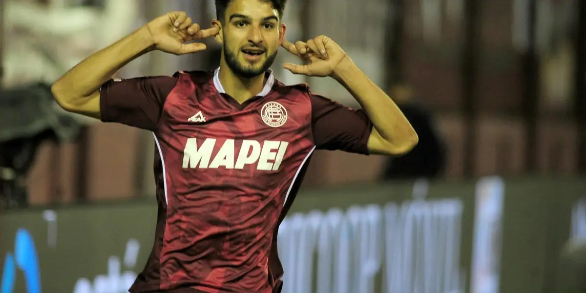 Palmeiras segue em busca desenfreada por centroavante