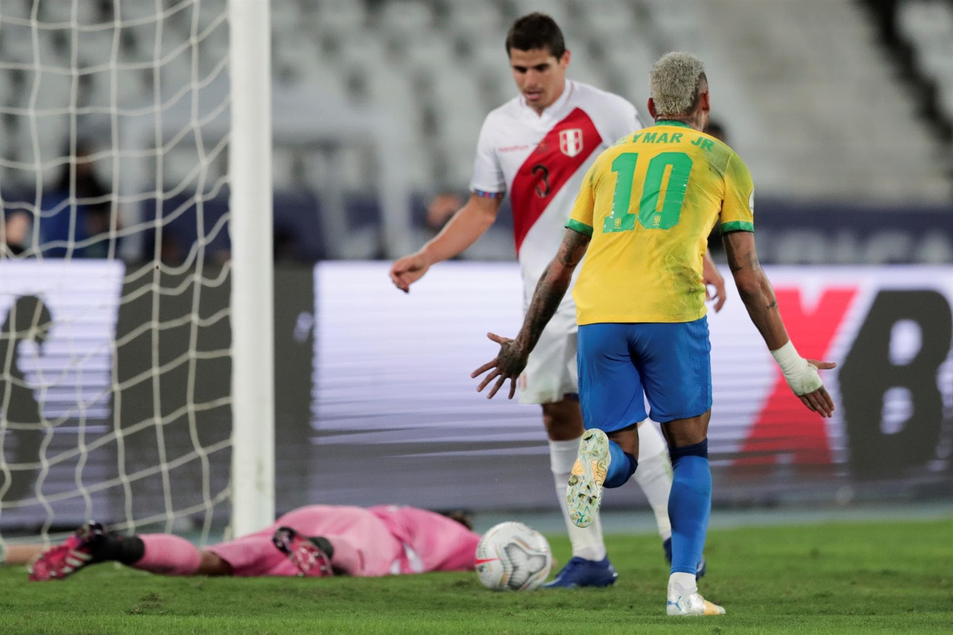 Partida é a última da sequência de jogos da Seleção Brasileira nas Eliminatórias em setembro