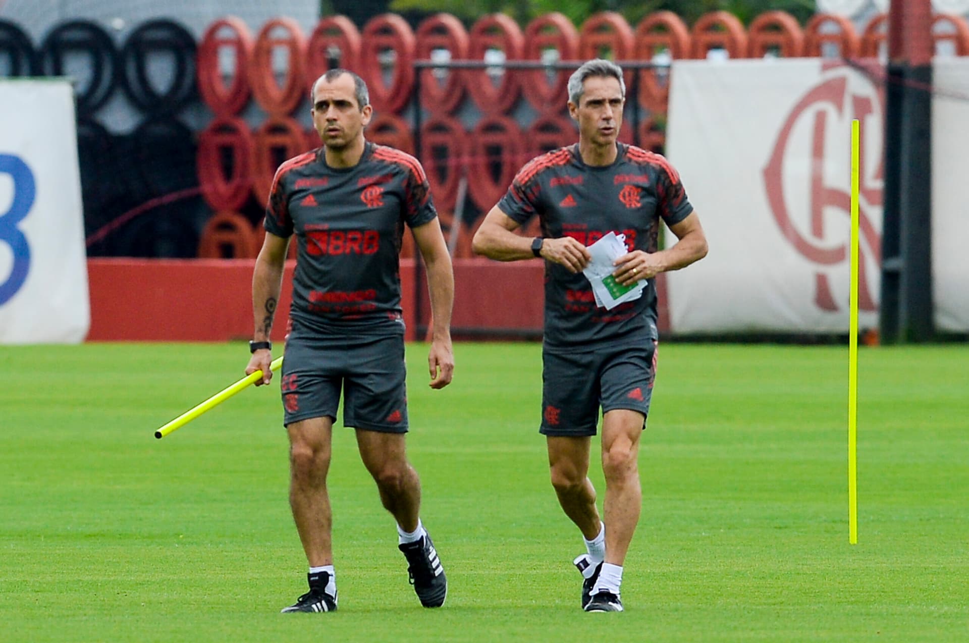 Paulo Sousa recebeu o dinheiro da multa rescisória e agora encaminha sua vida