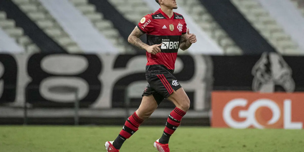Pedro virou o centro das atenções do Flamengo, justamente no período em que está mais escondido dos holofotes do Mengão
