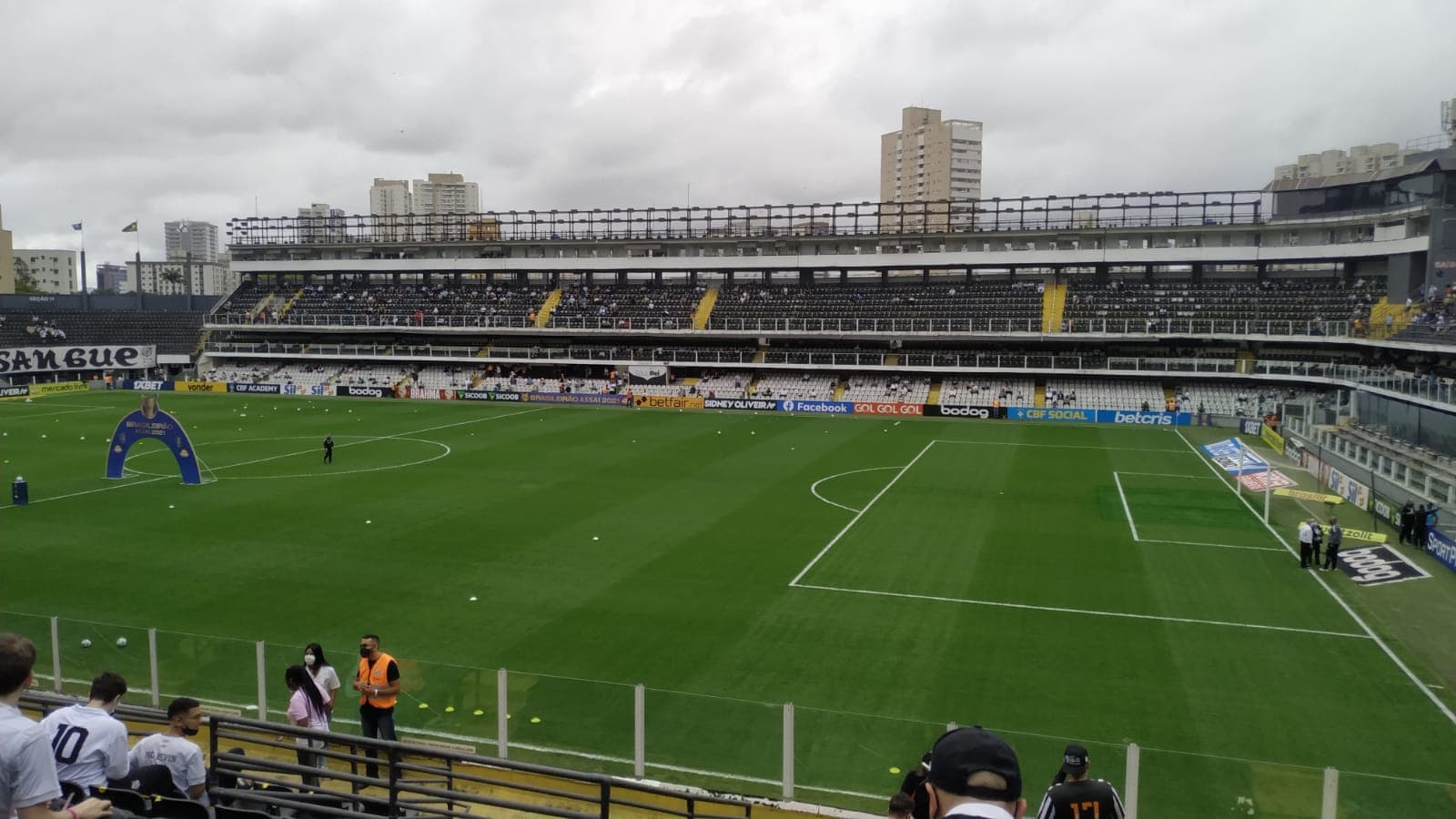 Peixe recebe o Coelho na Vila Belmiro