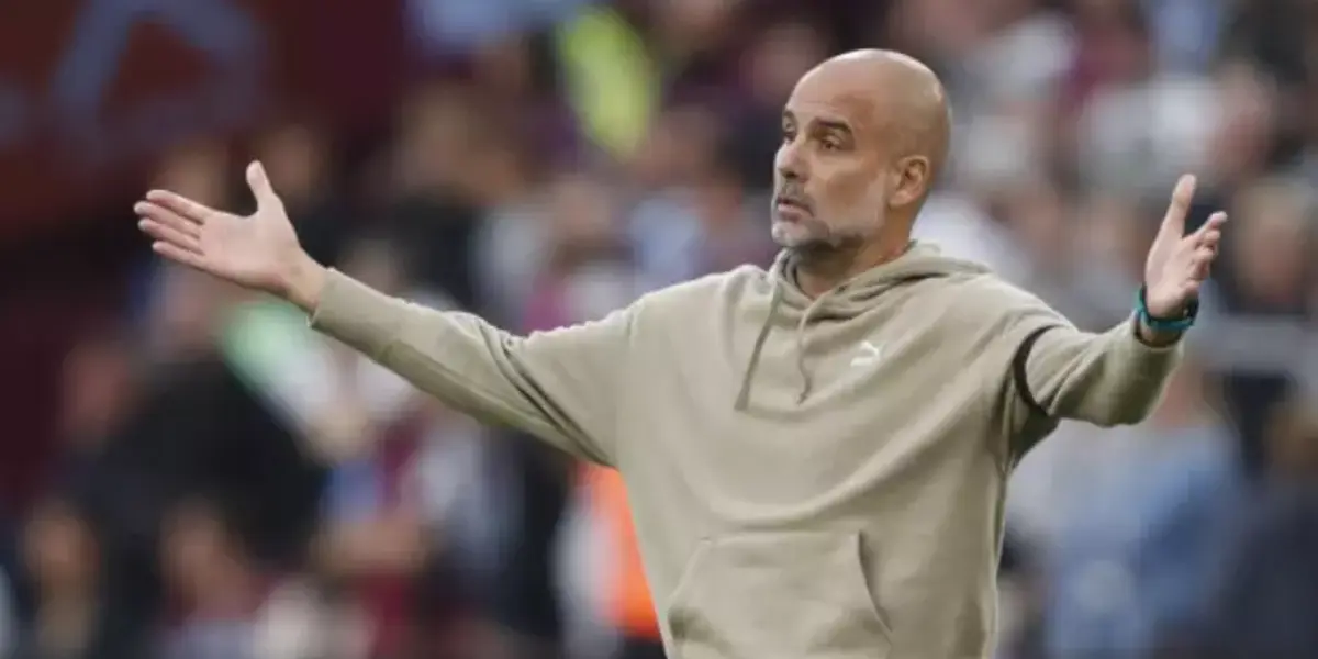 Pep Guardiola em jogo do Manchester City