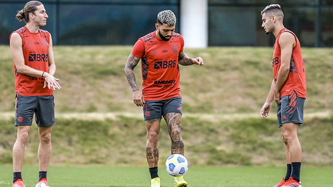 Permanência de Andreas Pereira no Flamengo não é tão fácil e Gabriel Barbosa tem total relação com isso