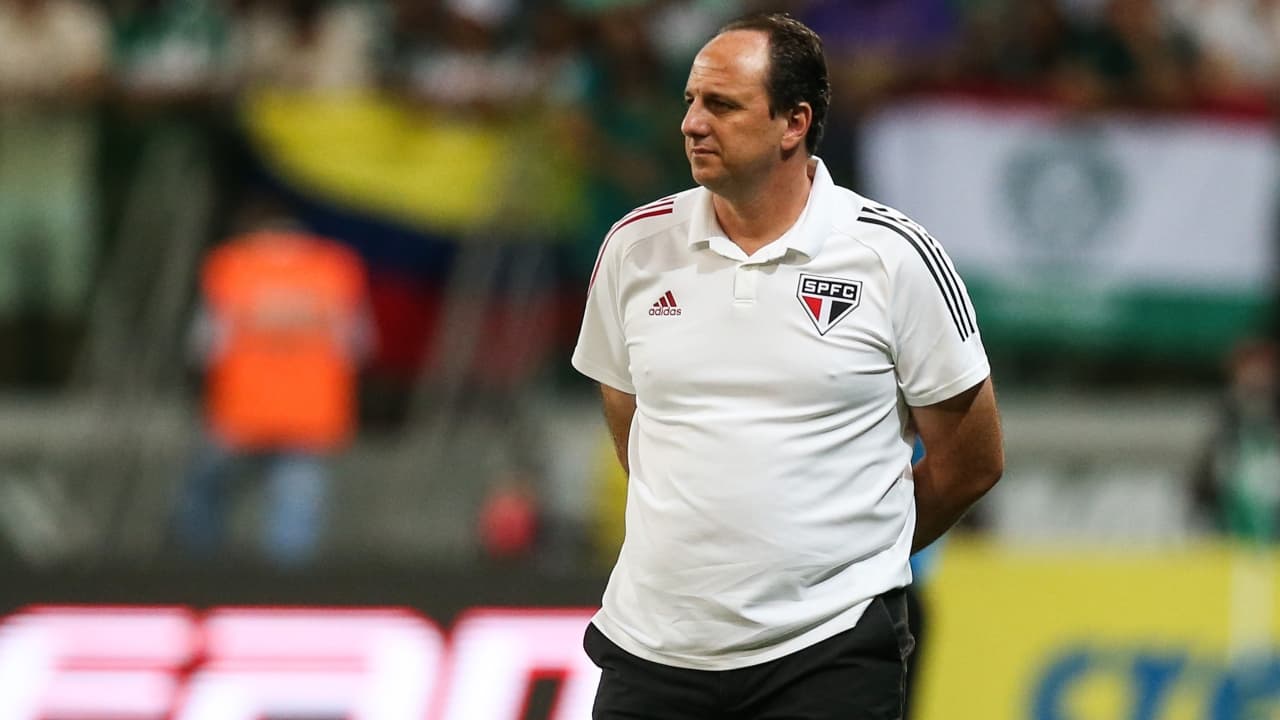 Péssimo início de temporada irrita torcedores e conselheiros do Tricolor