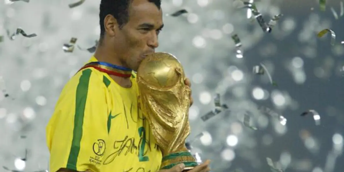 Por onde anda Cafu, lenda do futebol brasileiro.