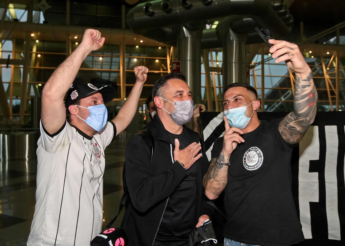 Português desembarcou neste sábado na capital paulista
