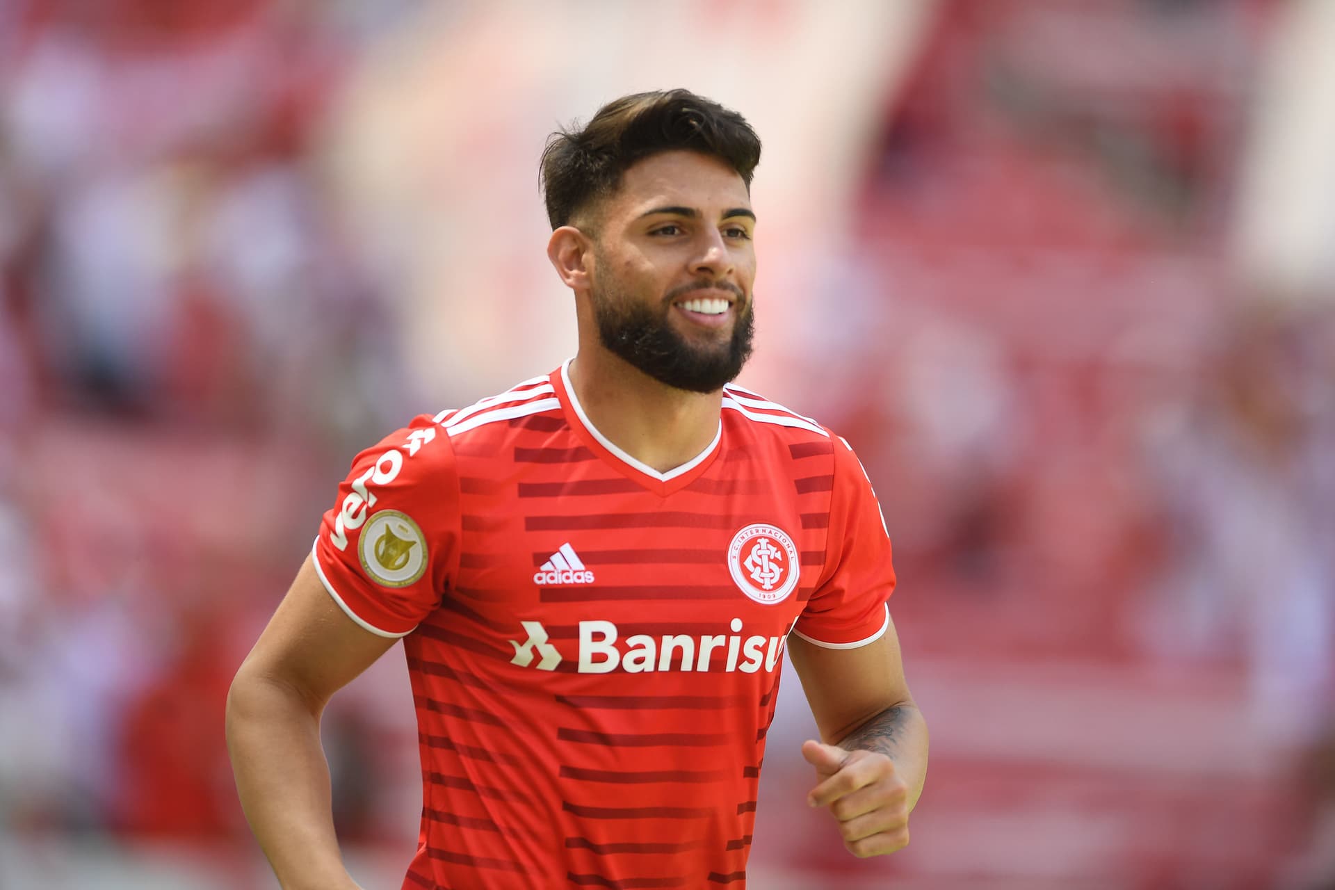 Presidente Colorado afirmou que entre os clubes já está tudo acertado sobre a venda do atacante