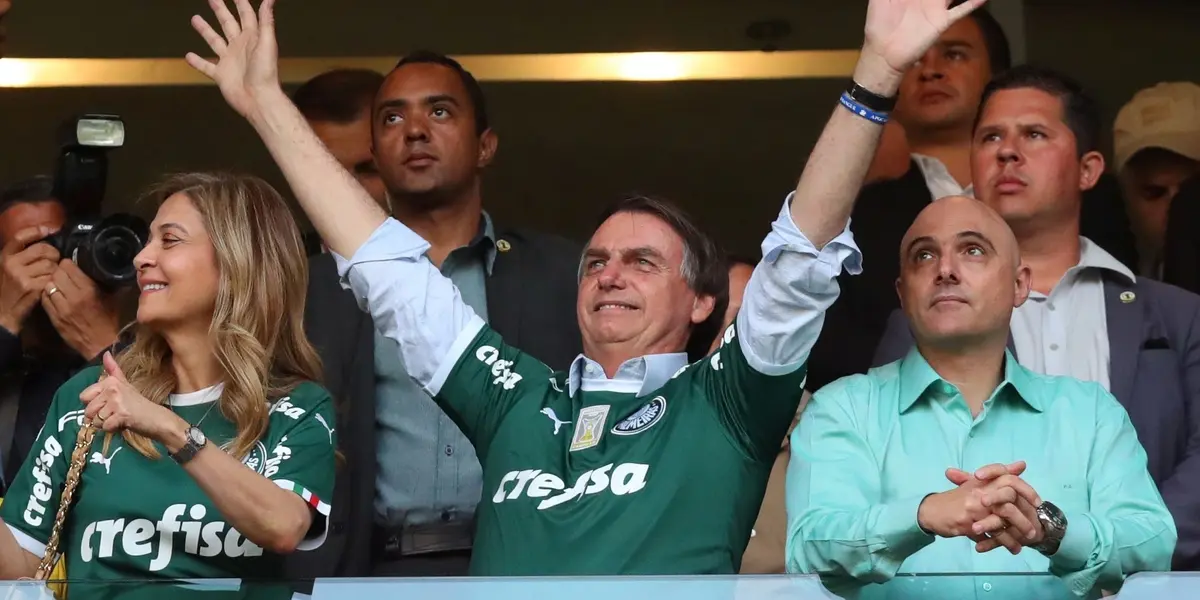 Presidente do clube tenta aproximar clube da presidência do país