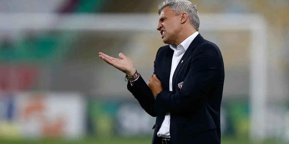Presidente do São Paulo revelou o motivo da saída de Crespo