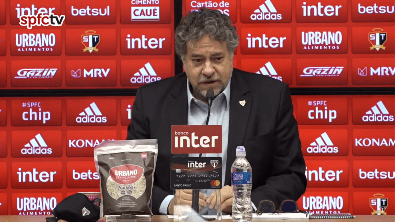 Presidente ficou por algumas semanas internado com Covid-19