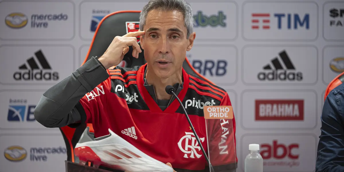 Primeira coletiva do treinador português anima a torcida para a temporada
